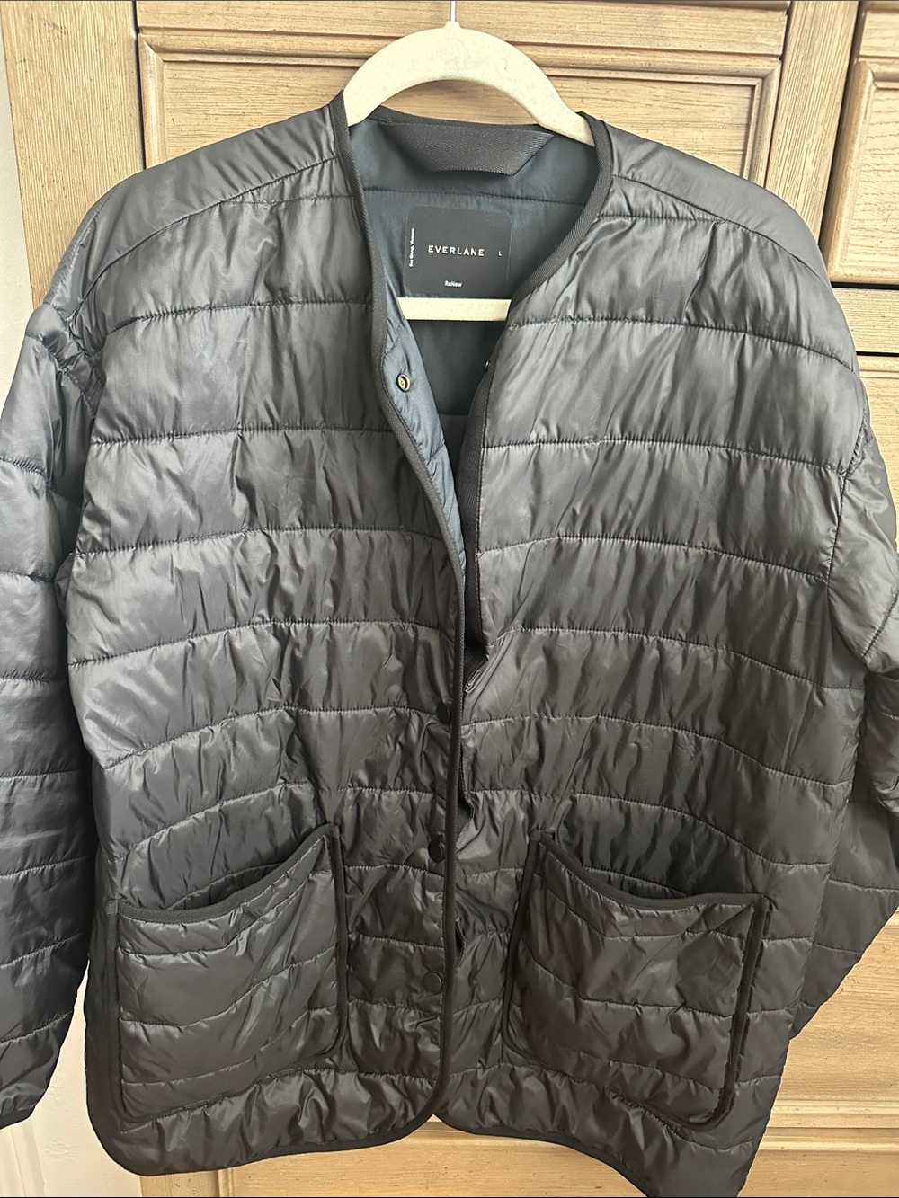 Everlane Women’s Quilted Lightweight Puffer Jacket - Black